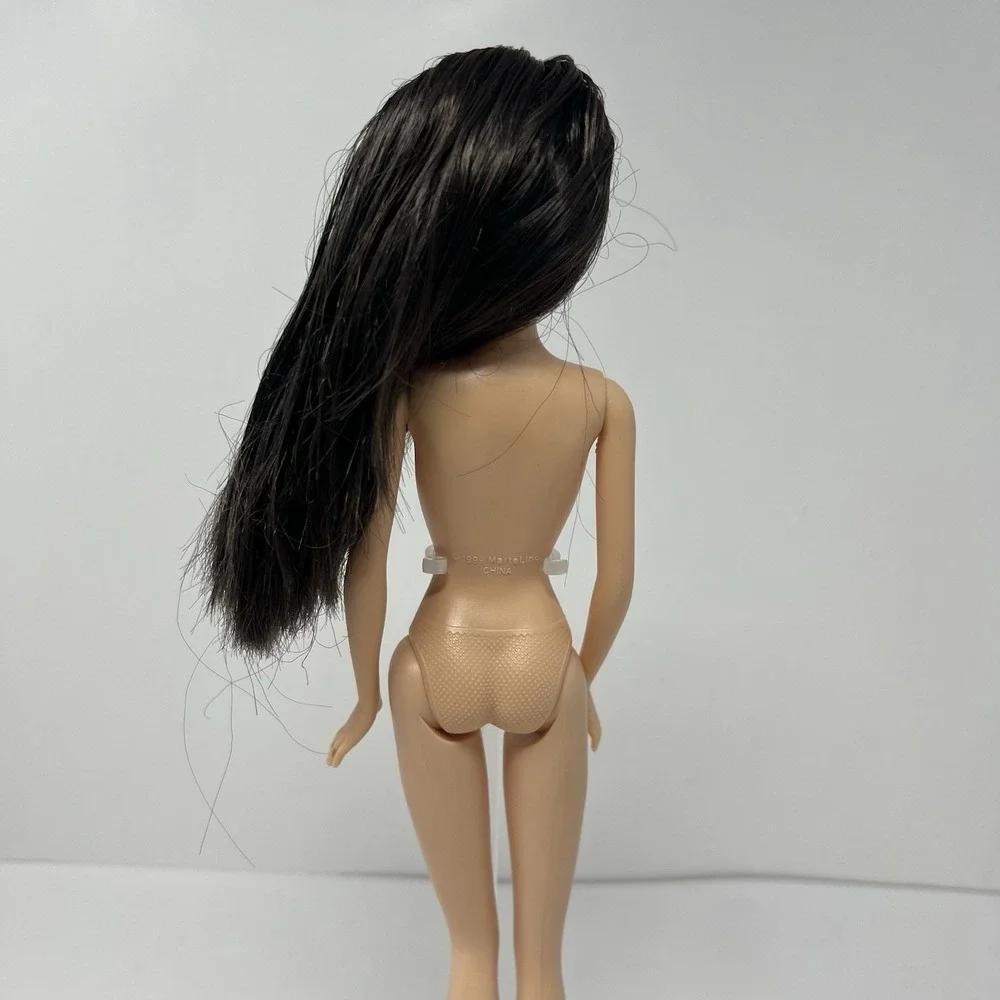 Barbie My Scene‎ Nolee Doll Hanging Out Trendy Teen Fashion Collectible Gift